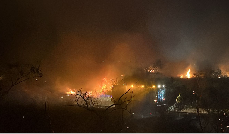 Incendios constantes en Santa Fe y arduo trabajo de bomberos. Foto: MDZ