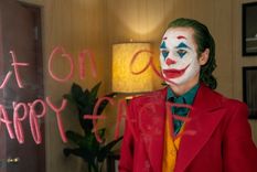 Foto: https://www.infobae.com/que-puedo-ver/2022/12/10/primer-vistazo-a-joaquin-phoenix-en-joker-folie-a-deux/