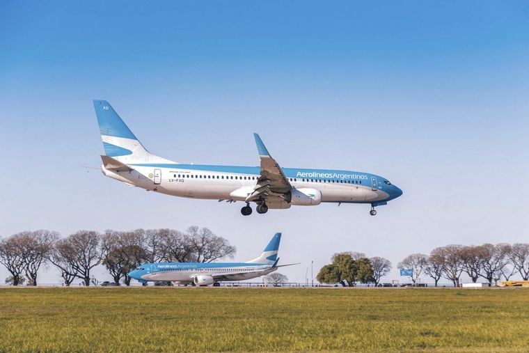 Para Adorni, este balance marca un punto de inflexión en la historia reciente de Aerolíneas Argentinas, que desde la estatización en 2008 no había logrado cerrar un balance positivo. Foto: NA