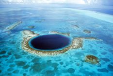 los 10 maravillosos lugares donde ver el agua mas azul del mundo