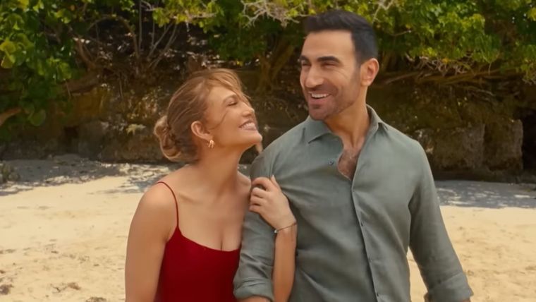 Jennifer López llega a Netflix con una historia de amor a la que no le faltará drama ni comedia. Jennifer López llega a Netflix con una historia de amor a la que no le faltará drama ni comedia.