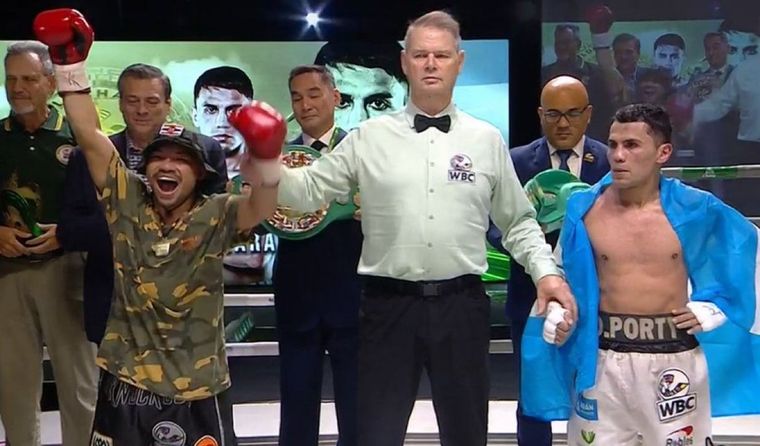 Junior Zárate no pudo adueñarse del título minimosca del CMB en Tailandia. (Foto: captura TyC Sports)