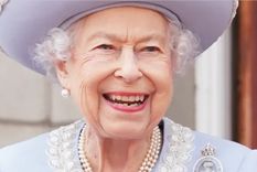 La reina Isabel II es la monarca más famosa del mundo Foto: Instagram @theroyalfamily