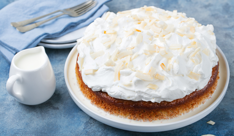 ¡Sorprende a tus invitados con un pastel de tres leches exquisito! Foto: Shutterstock