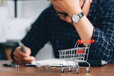 Preocupante: la inflación de agosto cruzó la barrera de los dos dígitos Foto: Shutterstock