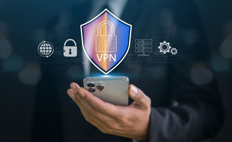 Las VPN gratuitas pueden mostrar anuncios o limitar la conectividad en streaming. Las VPN gratuitas pueden mostrar anuncios o limitar la conectividad en streaming.