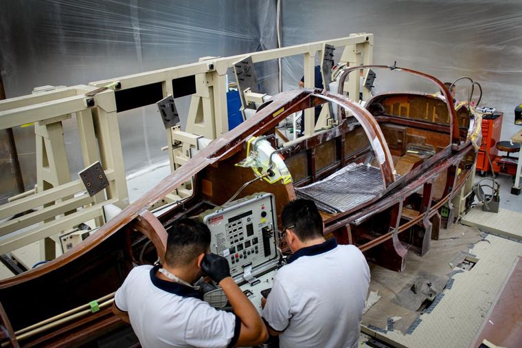 El proyecto del IA-100B se reinició en 2024. El proyecto del IA-100B se reinició en 2024.