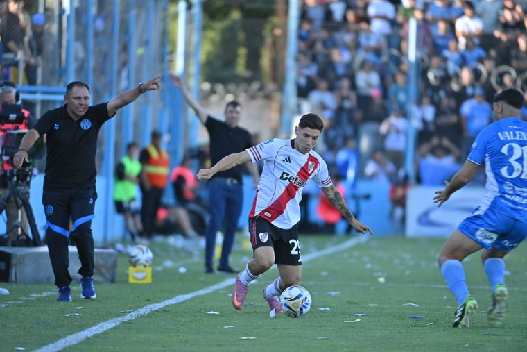 River venció a Estudiantes de Río Cuartos en el Antonio Candini.