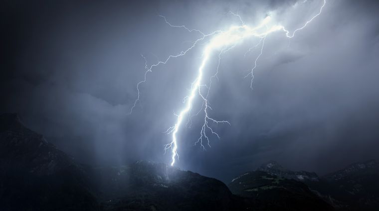 El SMN emitió alerta para varias provincias del norte y sur del país Foto: shutterstock.com