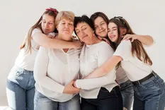 Hay algo que las mujeres 5.0 sabemos por experiencia: no todos los abrazos son iguales.