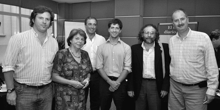 Los seis candidatos que participaron del debate.