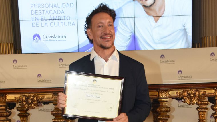 La distinción celebró sus tres décadas de trabajo en televisión, cine y teatro. / Rs Fotos