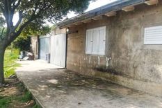 su padre la violo durante 20 anos y la obligo a tener 4 hijos