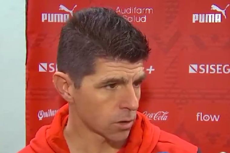 Graf, DT interino, aseguró que no sabe hasta cuándo estará en la Primera de Independiente.