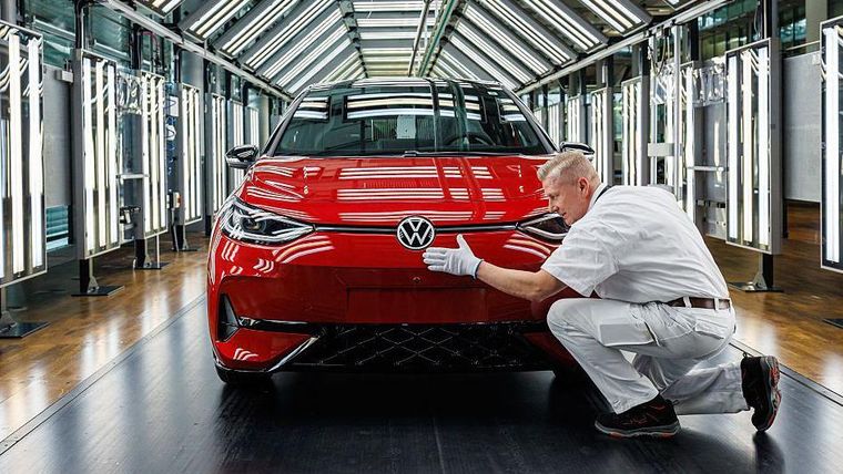 Los fabricantes de automóviles alemanes han visto menguar sus beneficios y perder ventas en todo el mundo.