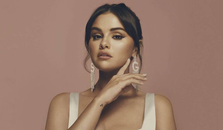 Selena Gómez anuncia una posible colaboración musical