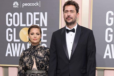 La flamante pareja en la ceremonia de los Golden Globe Awards. Foto: Instagram @lolafonca