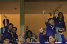 La familia de Messi gritó con todas las fuerzas los goles de la Selección. Foto: EFE