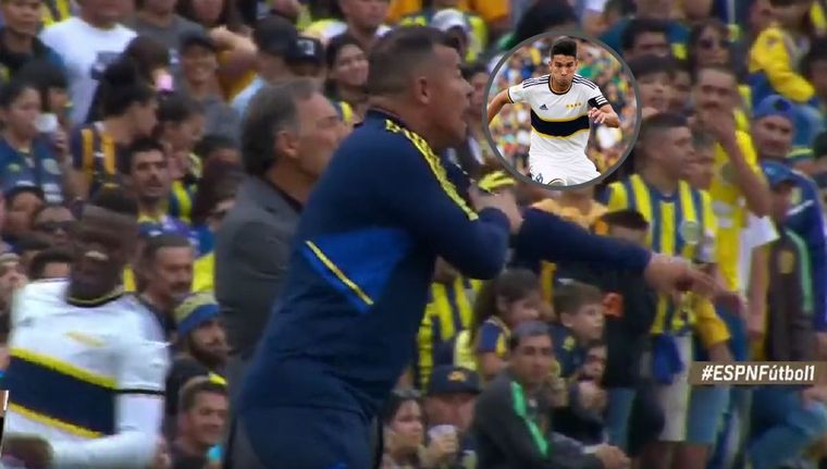 Almirón vivió el partido con mucha intensidad.