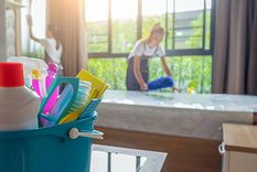 Existe un orden correcto para limpiar los hogares. Foto: Shutterstock