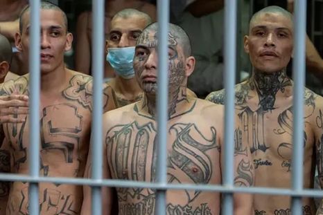 El 27 de marzo de 2022 la Asamblea Legislativa de El Salvador aprobó un estado de excepción que se ha ido prorrogando desde entonces. Foto: GETTY IMAGES