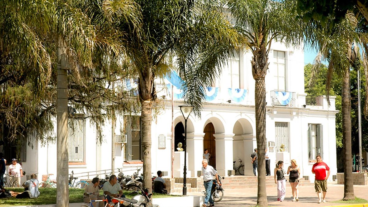 El pueblo bonaerense donde la laguna está a pocas cuadras del centro