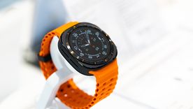 El Samsung Galaxy Watch Ultra 2 se perfila como un smartwatch con múltiples versiones de conectividad.