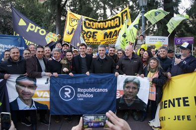 MDZol | Juntos. Roberto García Moritan y Jorge Macri, en Villa Devoto. Foto: Prensa Jorge Macri