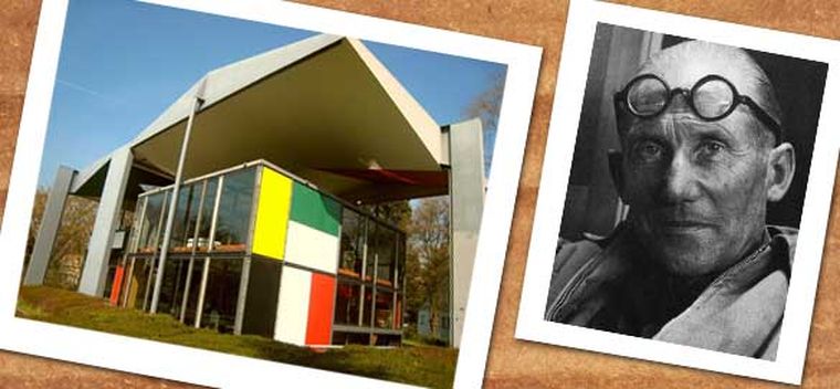 El arquitecto junto a una de sus obras. Foto: Web