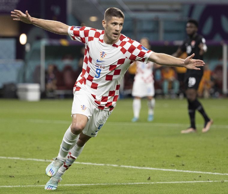 Kramaric fulminó al DT de Canadá. Foto: EFE
