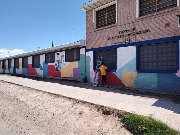 La próxima semana comienzan las clases en Mendoza Foto: X @TadeoGZ