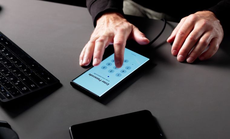 Convertir un teléfono en disco duro externo es una forma de reutilización inteligente. Convertir un teléfono en disco duro externo es una forma de reutilización inteligente.