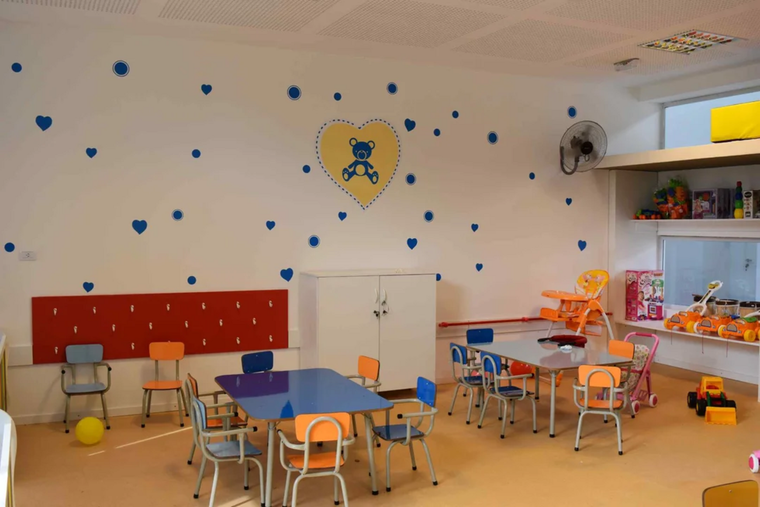 La colonia está ubicada en la calle 48, entre diagonal 73 y 16. Foto: NA