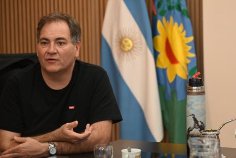 El funcionario de Axel Kicillof apuntó contra Javier Milei por la caravana encabezada en Lomas de Zamora. Foto: X (@JaviAlonsook)