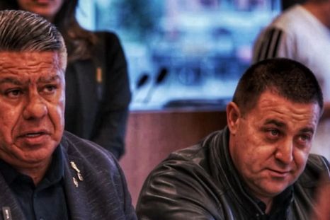 Claudio Tapia y Pablo Toviggino, la cúpula de la AFA sospechada tras el avance de una investigación judicial en Estados Unidos. Claudio Tapia y Pablo Toviggino, la cúpula de la AFA sospechada tras el avance de una investigación judicial en Estados Unidos.