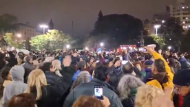 Contracumbre en Córdoba: vecinos repudiaron La Derecha Fest al grito de Milei culiadazo Contracumbre en Córdoba: vecinos repudiaron La Derecha Fest al grito de Milei culiadazo