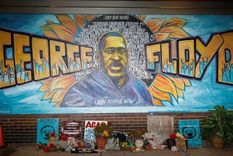 La muerte de George Floyd en mayo de 2020 desató una oleada de protestas en EE.UU. y otros países. Foto: REUTERS