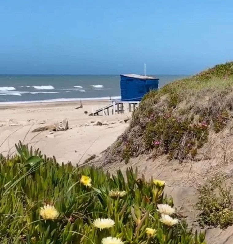 La playa es muy extensa y silenciosa Foto: captura de video IG Mar de Cobo