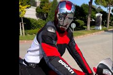 iron man ahora maneja una ducati iron man ahora maneja una ducati