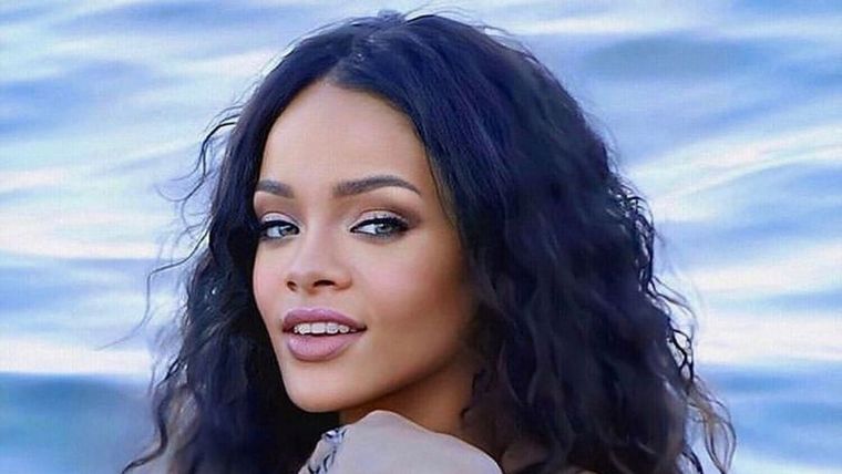 Rihanna, Instagram, redes sociales