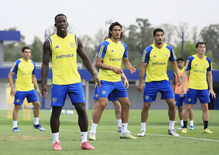 Boca se prepara para jugar una final ante Newells en Rosario.