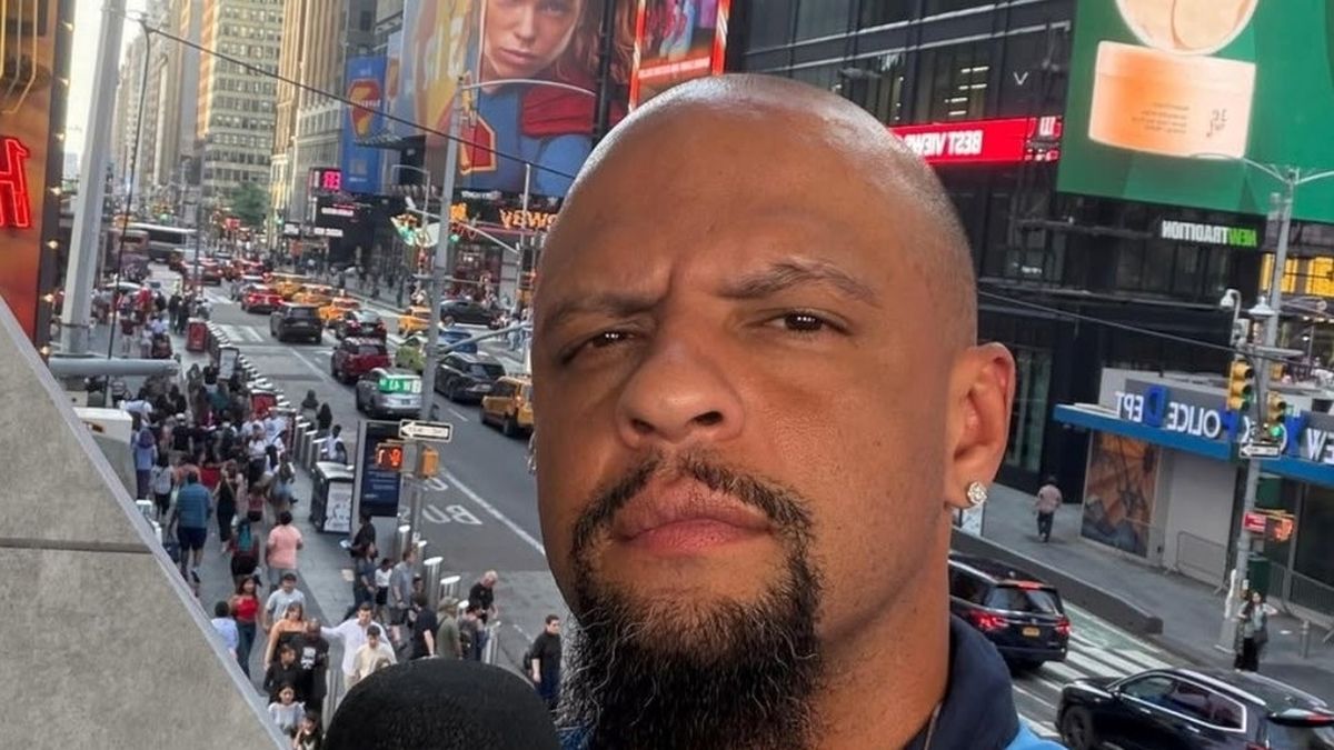 Felipe Melo calentó la previa del Mundial con una 