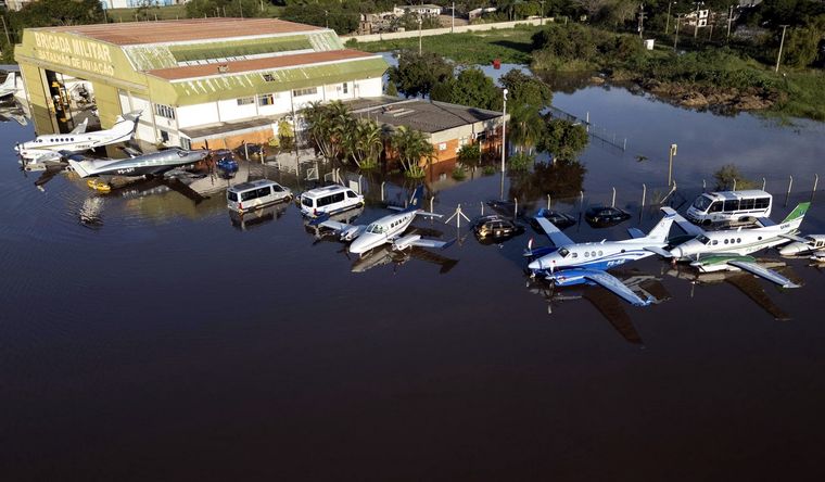 Severas inundaciones soporta el sur de Brasil. Foto: Efe.