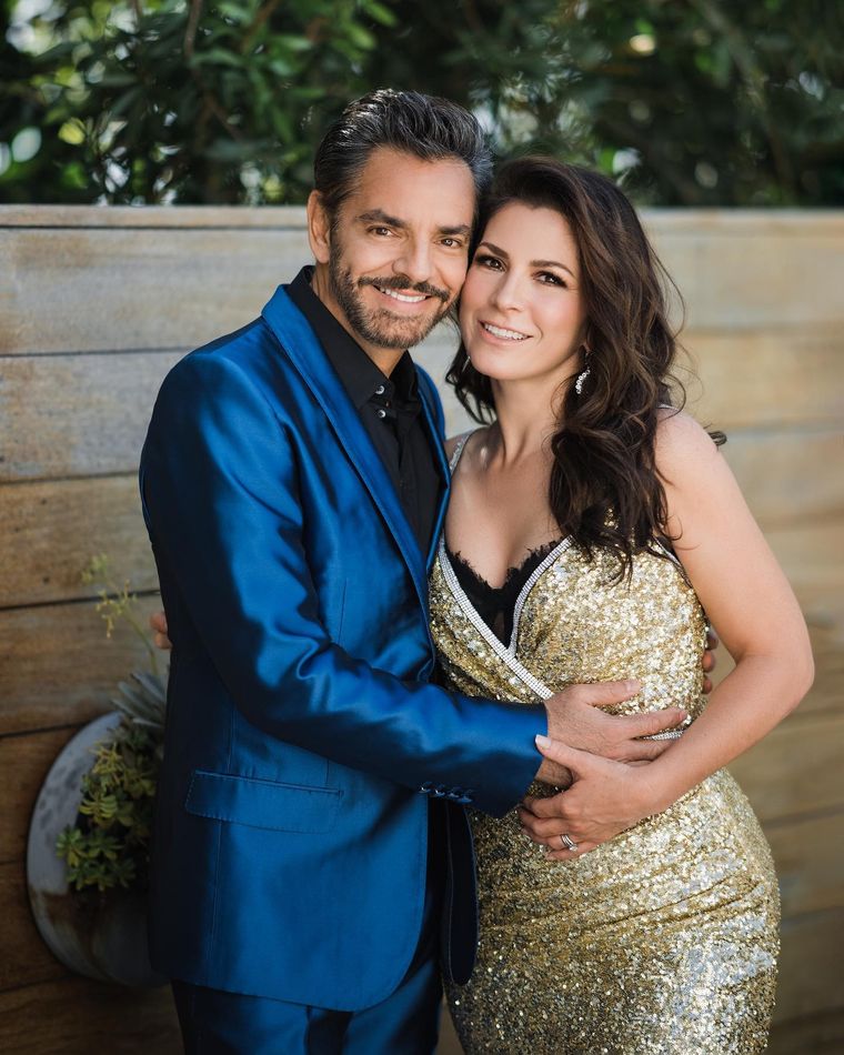 Eugenio Derbez junto a su esposa Alessandra Rosaldo Foto: Instagram