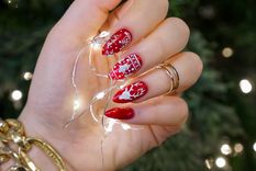 ¿Biscas manicura para Navidad? ¡No dejes de probar estas ideas! Foto: Livingg After Midnite ¿Biscas manicura para Navidad? ¡No dejes de probar estas ideas! Foto: Livingg After Midnite