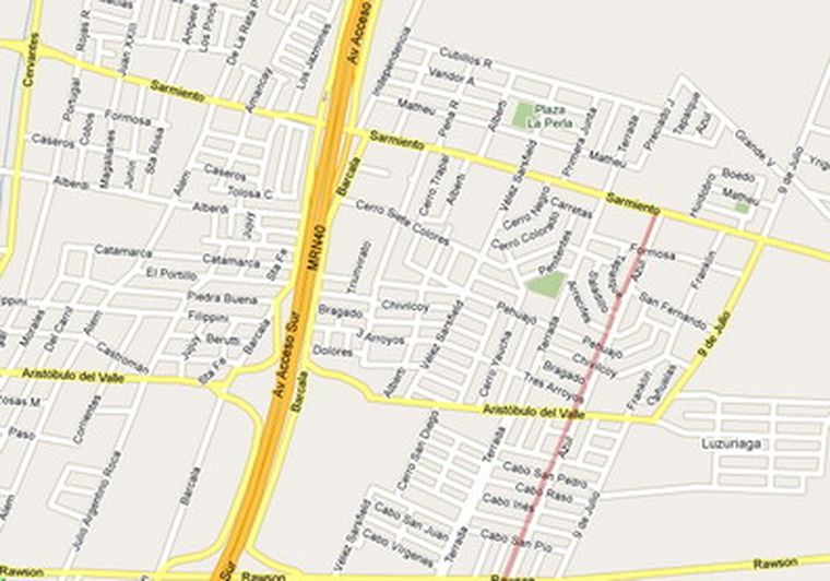 En Sarmiento y Azul fue atacado el joven. Foto: Google Maps