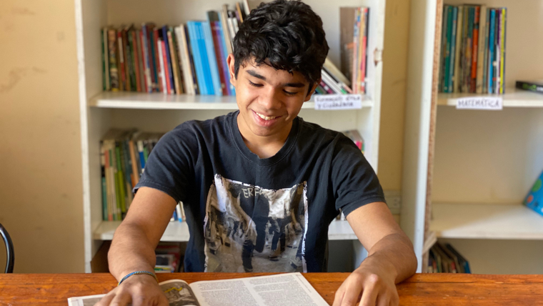 Lucio tiene 15 años, es correntino y busca una familia.