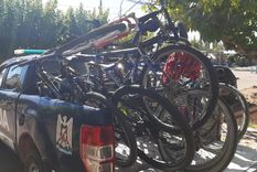 allanamiento en maipu: secuestran armas y bicicletas