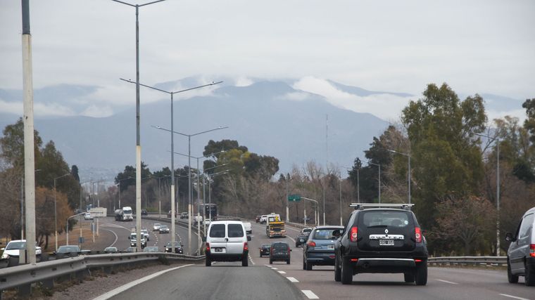 El pronóstico indica cielo parcialmente nublado y un leve ascenso de la temperatura en toda la provincia.