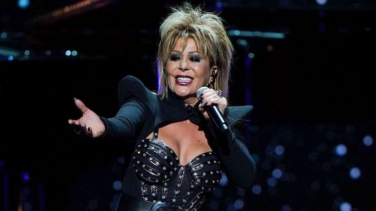 Foto: https://www.unotv.com/entretenimiento/ten-cuidado-con-el-corazon-cinco-canciones-imperdibles-de-alejandra-guzman/